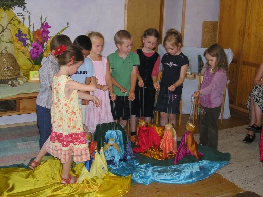 Puppenspiel der Vorschulkinder
